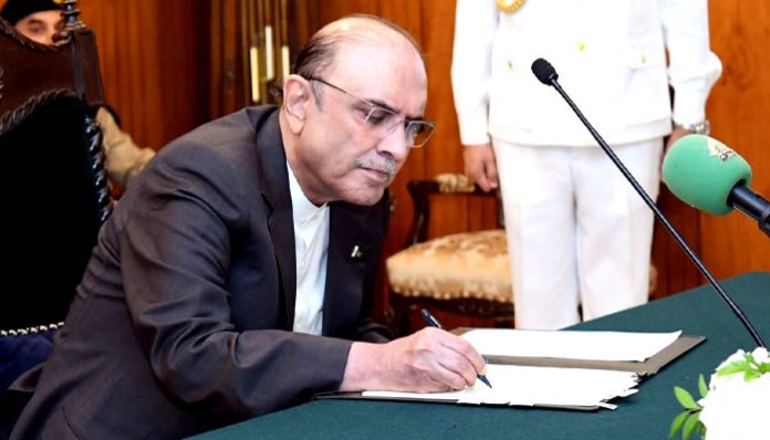 zardari-signature (1)