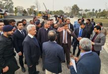 اسلام آباد (ٹی این ایس) اسلام آباد میں پاکستان کا سب سے بڑا انڈر پاس مکمل ،جناح اسکوائر کا افتتاح 4 فروری کو ہوگا، تخمینے سے کم لاگت اور 72 دنوں میں کام مکمل