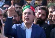 اسلام آباد (ٹی این ایس) بانی پی ٹی آئی کی رہائی کیلئے سنجیدہ اقدامات کریں گے: بیرسٹر گوہر