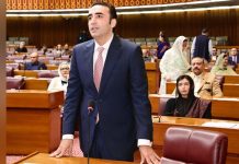 اسلام آباد (ٹی این ایس) فوج نے پانچ بھارتی جہاز ایسے گرائے جیسے مچھر ہوں ، بھارت ہمارے جواب کیلئے تیار رہے ، بلاول بھٹو