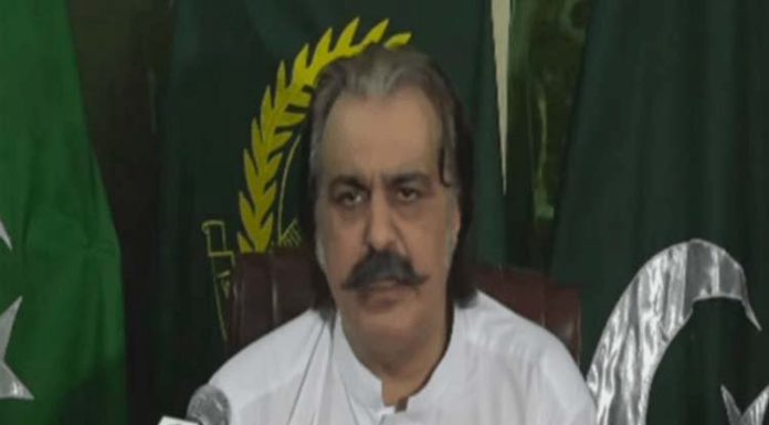 پشاور (ٹی این ایس) سینیٹ الیکشن، پی ٹی آئی امیدواروں کے کاغذات واپس لینے کا معاملہ، علی امین گنڈا پور اپنی بات پر ڈٹ گئے،مذاکرات کا پہلا دور ناکام