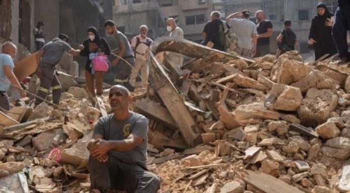 عزہ (ٹی این ایس) اسرائیلی فوج نے امداد کے منتظر 37 افراد سمیت مزید 104 فلسطینیوں کو شہید کردیا