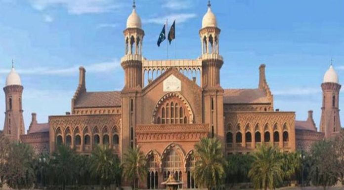 لاہور (ٹی این ایس) لاہور ہائی کورٹ کا بڑا فیصلہ! بریت کے بعد کردار سرٹیفکیٹ میں ایف آئی آر کا ذکر غیر قانونی