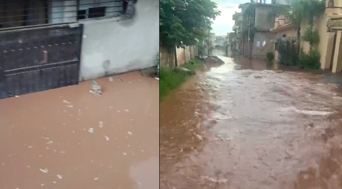 اسلام آباد (ٹی این ایس) وزیرِ اعظم کا اسلام آباد کے متعدد علاقوں میں بارش کے بعد نالوں سے متصل رہائشی علاقوں میں سیلابی کیفیت کا نوٹس