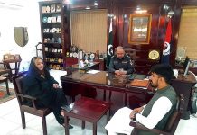 ہری پور (ٹی این ایس) پولیس اہلکاروں کے لیے بڑی خوشخبری پاکستان مسلم لیگ ن کی ایم پی اے شازیہ جدوّن نے آئی جی خیبر پختونخواہ سے ملاقات کی اور پولیس اہلکاروں کی فلاح و بہبود کے حوالے سے درخواست پیش کی۔