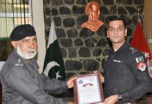 ہری پور (ٹی این ایس) پولیس میں اپنی مدت ملازمت پوری کرنے والےانسپکٹر لیاقت خان اور سب انسپکٹر وصال خان کے اعزاز میں الودعی پار ٹی کا انعقاد