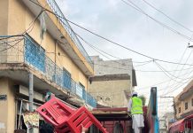 راولپنڈی (ٹی این ایس) راولپنڈی ٹی ایم اے راول ٹاؤن ان ایکشن سی ای او عمران علی ک1ے حکم پر انچارج سیکٹر اے حمزہ خان اور ہمراہ ٹیم ان ایکشن