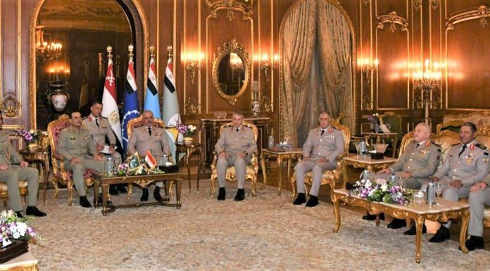 راولپنڈی (ٹی این ایس) فیلڈ مارشل کی مصری قیادت سے ملاقات ، انتہا پسندی کے خلاف اتحاد پر زور