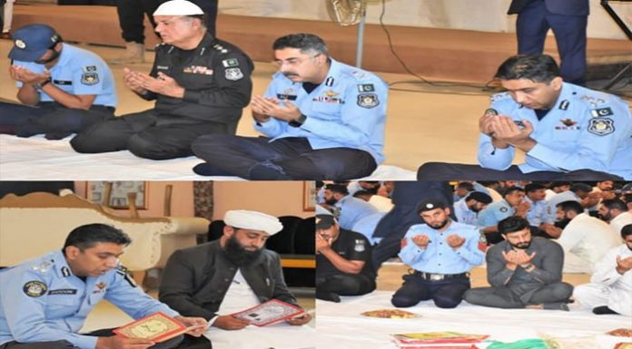 اسلام آباد (ٹی این ایس) پولیس لائنز ہیڈکوارٹرز میں ایس پی عدیل اکبر مرحوم کے ایصالِ ثواب کے لیے قرآن خوانی اور خصوصی دعا