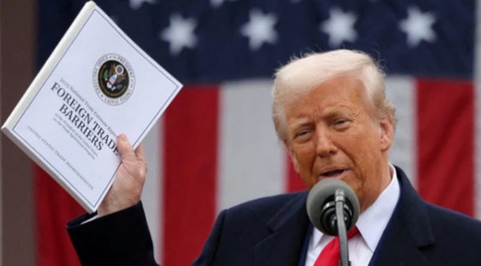 تل ابیب (ٹی این ایس) غزہ معاہدہ، آج صرف جنگ کا نہیں دہشت گردی و انتہا پسندی کا بھی خاتمہ ہوا، ٹرمپ کا اسرائیلی پارلیمنٹ سے خطاب