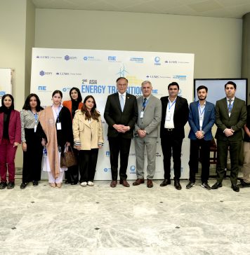 لاہور (ٹی این ایس) لمز میں دوسرے ایشیا انرجی ٹرانزیشن سمٹ 2025کا آغاز، وفاقی وزرا احسن اقبال، اویس احمد خان لغاری سمیت ملکی وغیر ملکی ماہرین کی بھرپور شرکت