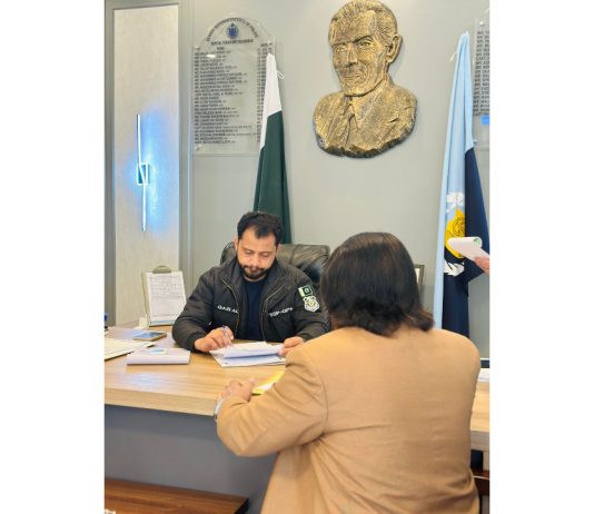 اسلام باد (ٹی این ایس) اوپن ڈور پالیسی/ مسائل کے فوری حل کیلئے ایس ایس پی آپریشنز قاضی علی رضا کی کھلی کچری