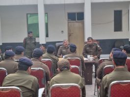 راولپنڈی (ٹی این ایس) ایس ایس پی انوسٹیگیشن ناصر علی خان کی تھانہ نیو ٹاؤن میں میٹنگ، ایس پی راول، راول ڈویژن کے ایس ڈی پی اوز،ایس ایچ اوز،تفتیشی افسران اور محرر سٹاف کی شرکت