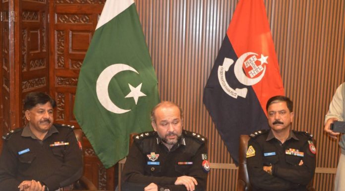 ایبٹ آباد (ٹی این ایس) پولیس کی بروقت اور پیشہ ورانہ کارروائی سے لیڈی ڈاکٹر وردہ قتل کیس میں اہم پیش رفت ہوئی ہے۔