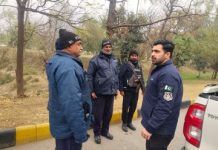 اسلام آباد (ٹی این ایس) ایس ڈی پی او کوہسار نوشیروان احسن منہاس نے چیک پوائنٹس کا دورہ کیا۔