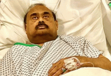 لندن (ٹی این ایس) بانی ایم کیو ایم الطاف حسین کی طبیعت انتہائی ناساز، رات گئے اسپتال منتقل