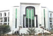 اسلام آباد (ٹی این ایس) مسلمان مرد شرعی طور پر اہلِ کتاب خواتین کے ساتھ نکاح کر سکتے ہیں: وفاقی آئینی عدالت