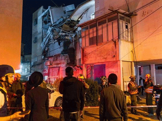 تہران، واشنگٹن، ریاض (ٹی این ایس) ایران کی اسرائیل پر کلسٹر بموں کی برسات، کویت میں 6 امریکی بحری جہاز تباہ کرنے کا دعویٰ