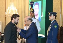 لاہور (ٹی این ایس) قومی اعزاز: محسن نواز تمغہِ امتیاز حاصل کرنے والے پہلے پاکستانی شوٹر بن گئے