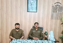 راولپنڈی (ٹی این ایس) ایس ایچ او تھانہ واہ کینٹ احسن علی کی ھمراہ پولیس ٹیم کارروائی