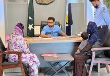 اسلام آ باد (ٹی این ایس) پولیس عوام کی خدمت کے مشن پر گا مزن۔ایس ایس پی آپریشنز اسلام آ باد قاضی علی رضا کا اوپن ڈور پا لیسی کے تحت شہر یو ں کے مسائل کے فوری حل کے لئے کھلی کچری کاانعقاد
