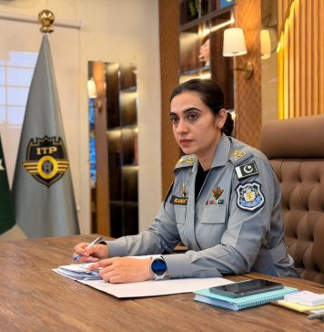اسلام آباد (ٹی این ایس) چیف ٹریفک آفیسر اسلام آباد کائنات اظہر خان نے اپنے عہدے کا چارج سنبھال لیا۔