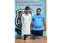 اسلام آباد (ٹی این ایس) جرائم پیشہ عناصرکے خلاف موثرکاروائی کے دوران وفاقی پولیس نے سنگین جرائم میں ملوث عدالتی مفروران اور مجرمان اشتہاریوں سمیت 36 جرائم پیشہ عناصر گرفتار کر لیے