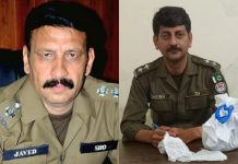 راولپنڈی (ٹی این ایس) ایس ایچ او تھانہ نصیر آباد جاوید سلہریا کی سربراہی میں پولیس ٹیم کی منشیات کیخلاف کارروائی
