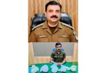 راولپنڈی (ٹی این ایس) ایس ایچ او تھانہ ٹیکسلا سید جواد شاہ کا ھمراہ پولیس ٹیم جرائم پیشہ عناصر کیخلاف کریک ڈاؤن جاری