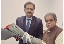 لاہور (ٹی این ایس) محمد نواز گوندل ایگزیکٹو ڈائریکٹر لاہور آرٹس کونسل الحمراء کو عمرہ کی سعادت حاصل کرنے پر دلی مبارکباد پیش کرتے ہیں – پیر سید سہیل بخاری سینئر ترین ایونٹ آرگنائزر وکالم نگار