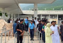 اسلام آباد (ٹی این ایس) ایس ایس پی آپریشنز قاضی علی رضا نے جمعہ کو فیصل مسجد سمیت امام بارگاہ جی سکس کا دورہ کیا
