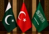 اسلام آباد (ٹی این ایس) مسلم دنیا کا نیا دفاعی بلاک مسلم دنیا کا نیا دفاعی بلاک اور بدلتے تزویراتی حقائق گزشتہ دنوں 7 اگست کو جب دنیا بھر کی نظریں مکہ مکرمہ پر مرکوز تھیں، مسلم دنیا کے تین بڑے ممالک—سعودی عرب، پاکستان اور ترکیہ—کے سربراہانِ حکومت نے باضابطہ طور پر ایک ایسے تاریخی دفاعی معاہدے پر دستخط کیے جس نے عالمی جیو پولیٹکس کا رخ موڑ دیا ہے