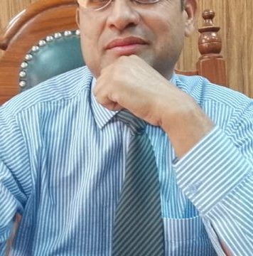 اسلام اباد (ٹی این ایس) راولپنڈی محکمہ صحت پنجاب کی انسداد ڈینگی مہم کے دوران کاروائیاں شہر و چھاونی کے مختلف علاقوں میں صفائی کے ناقص انتظامات پر گھروں کاروباری اداروں اور تعلیمی مراکز میں پانی کا ذخیرہ کرنے والی زیر زمین ٹینکیوں اور ہوٹلز میں رکھے بڑے ڈرموں میں, ڈینگی لاروا پائے جانے کی شکایت پر شہریوں کو 353 مقدمات کا سامنا، پانچ لاکھ 33 ہزار کے جرمانے