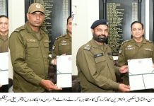 راولپنڈی (ٹی این ایس) سی پی او حسن مشتاق سکھیرا کی جانب سے بہترین کارکردگی کا مظاہرہ کرنے والے افسران و اہلکاروں کی حوصلہ افزائی