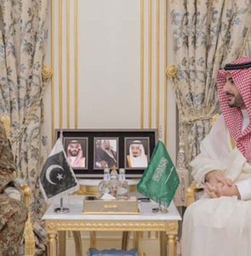 مکہ مکرمہ/اسلام آباد (ٹی این ایس) فیلڈ مارشل اور سعودی وزیر دفاع کی ملاقات، سعودیہ پر حملوں کا مقابلہ کرنے کیلئے مشترکہ کوششیں جاری رکھنے کے عزم کا اعادہ