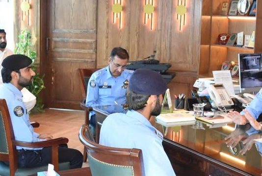 اسلام آباد (ٹی این ایس) آئی جی کیپٹن (ر) محمد سہیل چوہدری کا اردل روم کا انعقاد۔