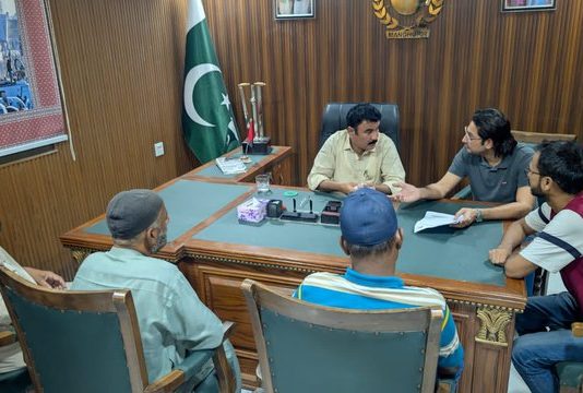 کراچی (ٹی این ایس) چیئرمین منگھوپیر ٹاؤن سے پیپلز لیبر یونین کے وفد کی ملاقات
