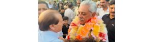 ہری پور (ٹی این ایس) رہنما تحریک انصاف بابائے بلدیات سابق صوبائی وزیر یوسف ایوب خان ہری پور درویش تا ڈھینڈہ ہسپتال روڈ کاافتتاح کررہے ہیں