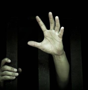 راولپنڈی (ٹی این ایس) تھانہ صدر بیرونی کے علاقے حبیب لائن اڈیالہ روڈ پر سسرال میں خاتون کو قتل کردیا گیا