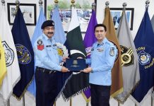 اسلام آباد (ٹی این ایس) آئی جی اسلام آباد کیپٹن (ر) محمد سہیل چوہدری کا تھانہ مارگلہ اور پولیس خدمت مرکز ایف سکس کا دورہ