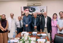 اسلام آباد (ٹی این ایس) نئی نسل کا نصاب قومی مشاہیر کے تذکرے سے بالکل خالی ہے: ڈاکٹر فاروق عادل