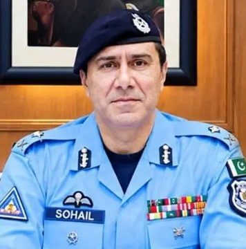 اسلام آباد (ٹی این ایس) آئی جی اسلام آباد کیپٹن (ر) محمد سہیل چوہدری کا دبنگ فیصلہ’ریٹائرمنٹ کے بعد بھی اسلام آباد پولیس میں مختلف حیثیتوں سے کام کرنے والے افسران، جو یونیفارم اور پولیس کی سہولیات استعمال کر رہے تھے،