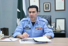 اسلام آباد (ٹی این ایس) انسپکٹر جنرل آف پولیس کیپٹن (ر)محمد سہیل چوہدری نے وفاقی پولیس میں بھرتی کے عمل کو شفاف، سہل اور مؤثر بنانے کے حوالے سے پولیس اسٹیشنز میں عوامی سہولیات کی بہتری کے لیے متعلقہ افسران کو ہدایات جاری کی ہیں