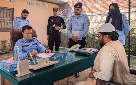 اسلام آباد (ٹی این ایس) ڈی آئی جی علی وسیم کی سی آئی اے افسران سے ملاقات اور کھلی کچہری کا انعقاد