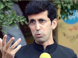 Shahram urges students to pay special attention to homework during COVID-19