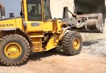 Administration of Capital Development Authority (CDA) retrieved 250 kanal government’s land by conducting operation against land grabbers at Mairabari here on Thursday