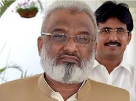 Former CM Sindh Dr Arbab Ghulam Rahim joins PTI
