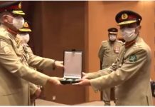 Army Chief pays rich tribute to martyrs, ghazis