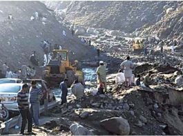 Traffic b/w Chilas, Rawalpindi blocked for last two days