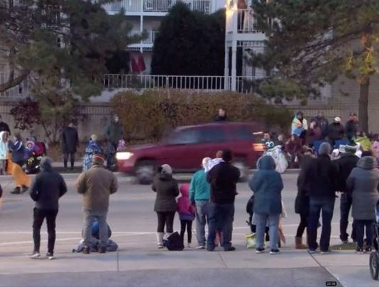 United States: 5 dead, more than 40 injured after vehicle plows through Wisconsin parade